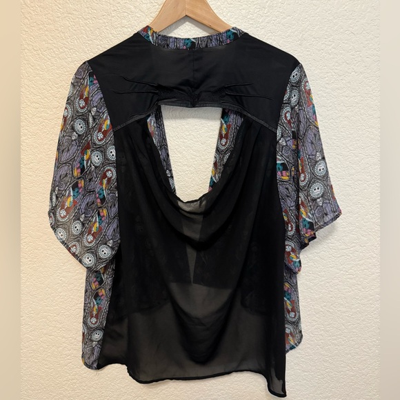 Nightmare Before Christmas stained glass kimono - Picture 6 of 8